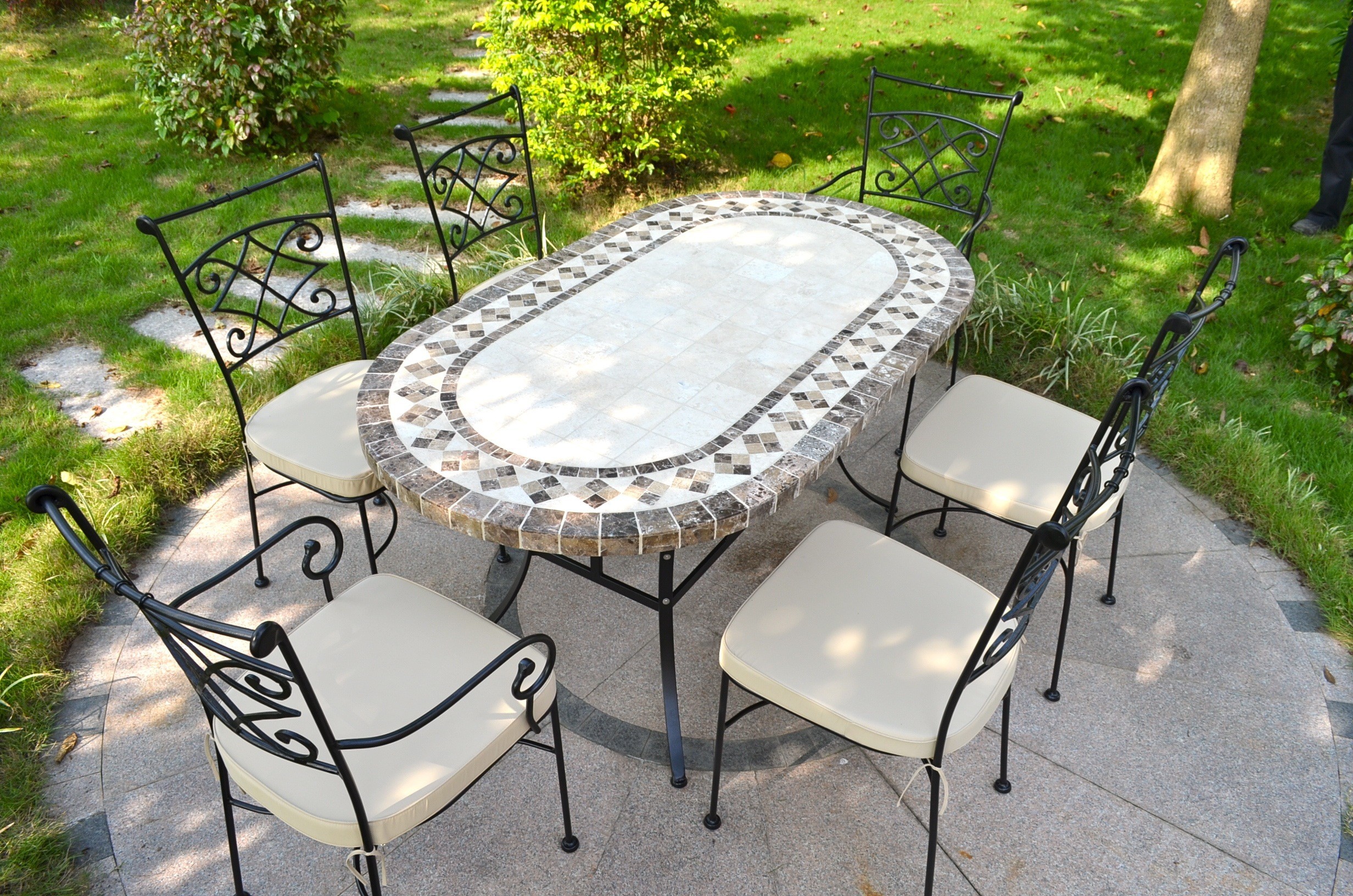 садовый стол с керамической столешницей